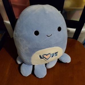 Love violet squishmallow